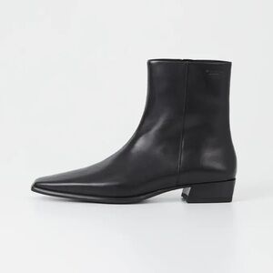 Vagabond Nella Pointed Booties (size 40)